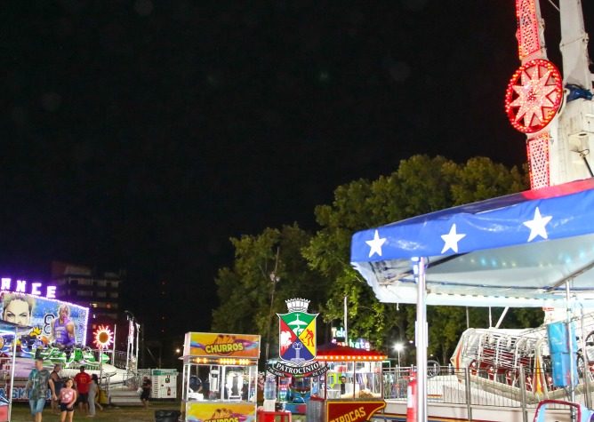 Parque de diversões da FEMCAFÉ permanece em Patrocínio até o dia 17 de maio com ingressos promocionais